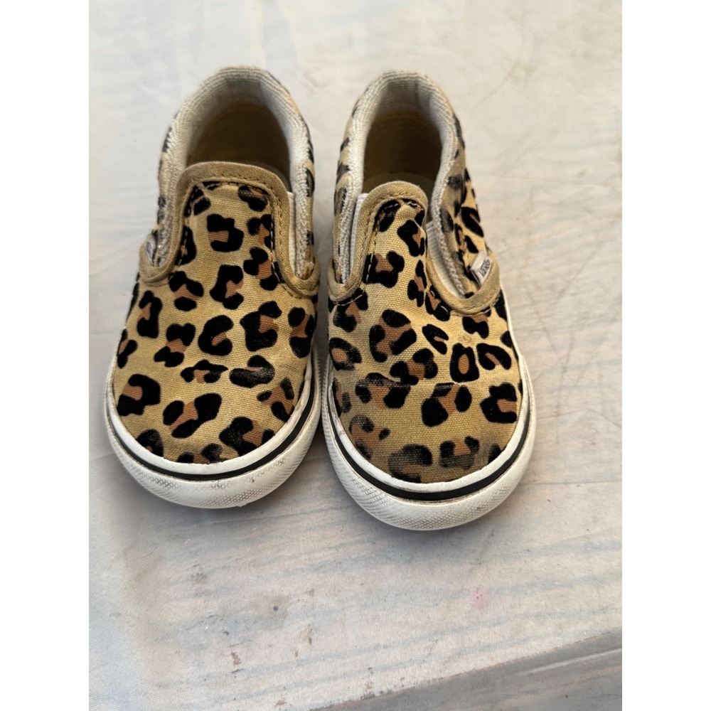 Van's Cheetah print Slide in Sneakers Skate Toddlers Size 7 surf